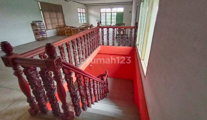 Dijual Rumah 2 Lantai Lapangan Luas Di Jln.malaka Iv Palembang 2