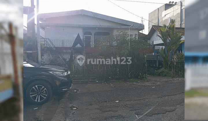 Rumah SHM di Jual di Jln Kikim , Demang Lebar Daun , Ilir Barat I Palembang Lokasi Jantung Kota  2