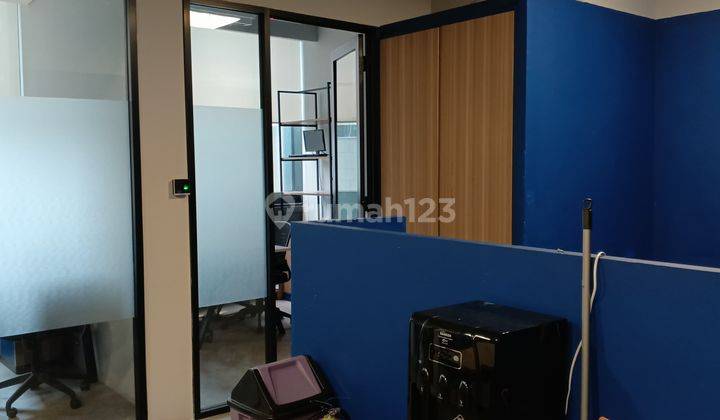 Sewa Kantor Treasury Tower Low Zone Full Furnish Scbd 2