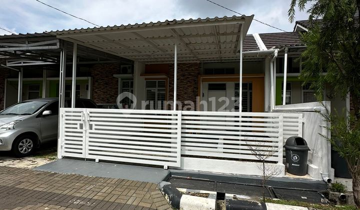 FOR RENT Beautiful House in Strategic Location, Bukit Cimanggu City Bogor FOR RENT Beautiful House in Strategic Location, Bukit Cimanggu City Bogor