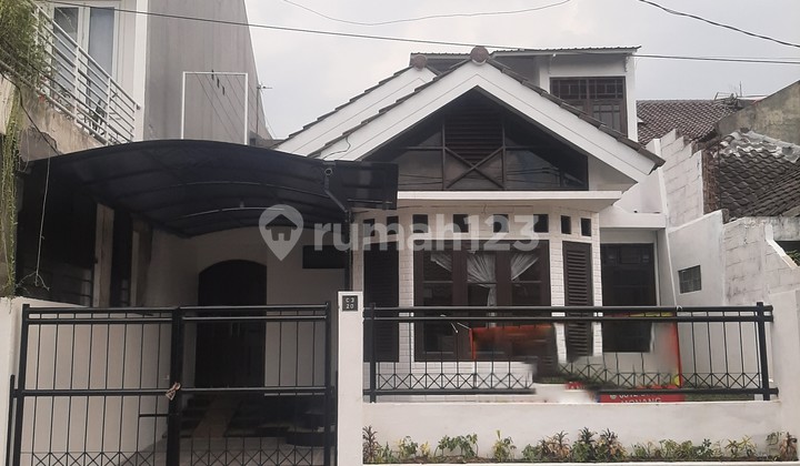 Rumah Bagus 2 Lantai Lokasi Strategis Taman Yasmin Bogor 