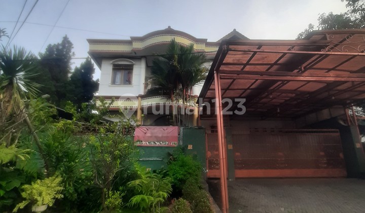 2-Story House in Strategic Location Pakuan Indah Ciheuleut Bogor 2-Story House in Strategic Location Pakuan Indah Ciheuleut Bogor