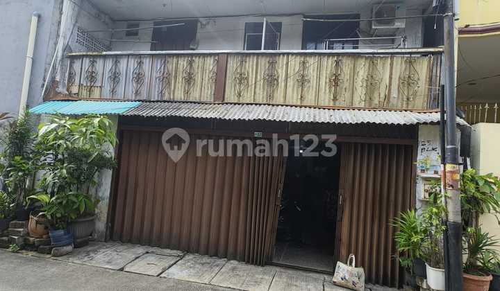 Rumah Lokasi Strategis Talib Krukut Jakarta Barat Rumah Lokasi Strategis Talib Krukut Jakarta Barat