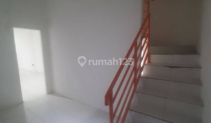 Disewa Ruko 2 Lantai Lokasi Super Strategis Ciomas Bogor  2