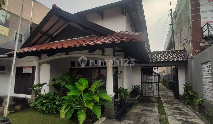 Rumah Besar di Pinggir Jalan Gunung Batu Bogor  1