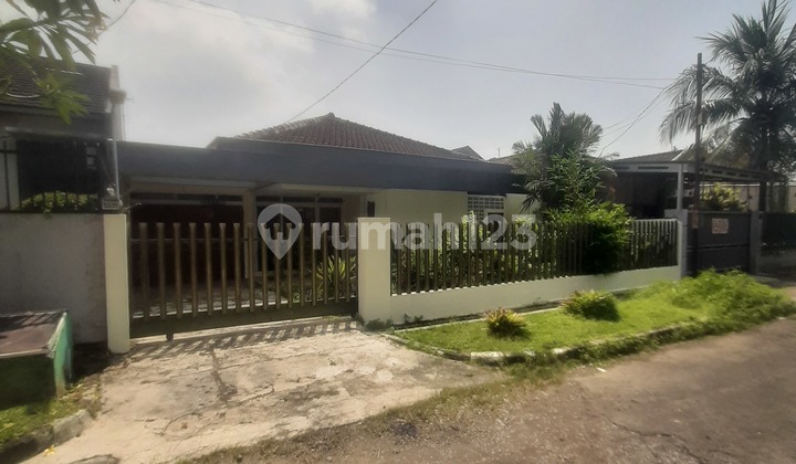 Rumah Asri Lokasi Strategis Tengah Kota di Bogor Baru 1