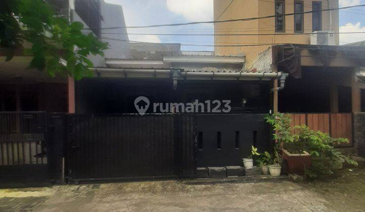 Rumah Bagus Siap Huni di Nuansa Asri Laladon Bogor  1
