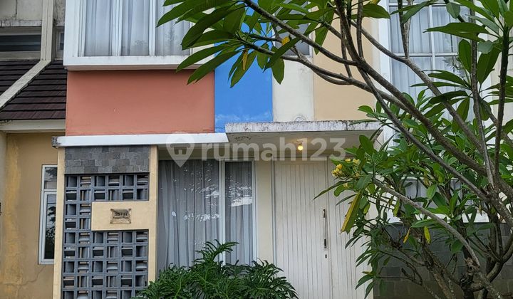 Two-Story House in a Comfortable and Lush Environment, Bukit Cimanggu City, Bogor 2