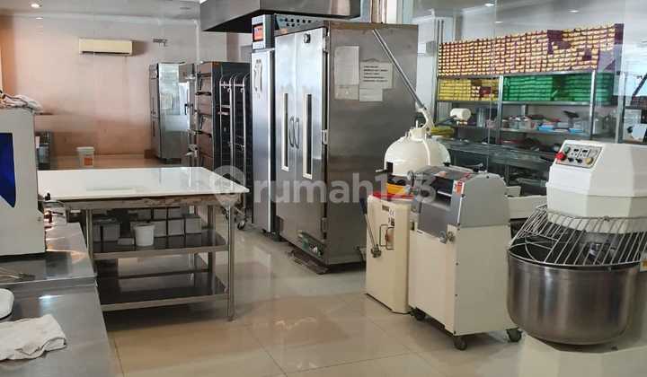 Warehouse Rental in Premium Commercial Location Soleh Iskandar Bogor