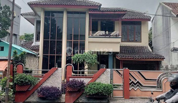 Rumah Tingkat di Jalan Utama Cimacan Cipanas Jawa Barat 1
