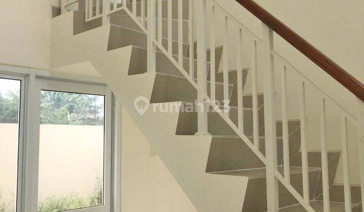 Rumah Minimalis Modern di Boston Village Gading Serpong 2