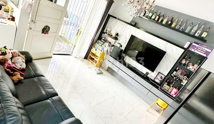 Ready-to-Occupy House in Samara Village Gading Serpong