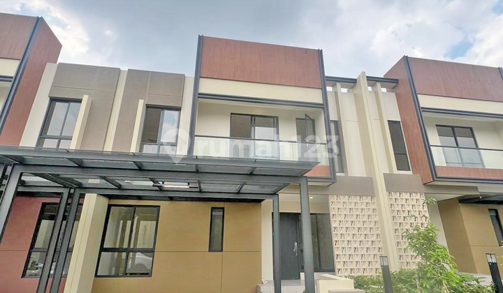 Rumah Hadap Taman di Carson Gading Serpong 1