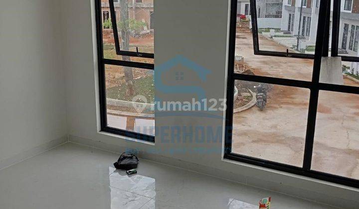 Rumah Baru Ditengah Kota Semi Furnished HGB - Hak Guna Bangun 2