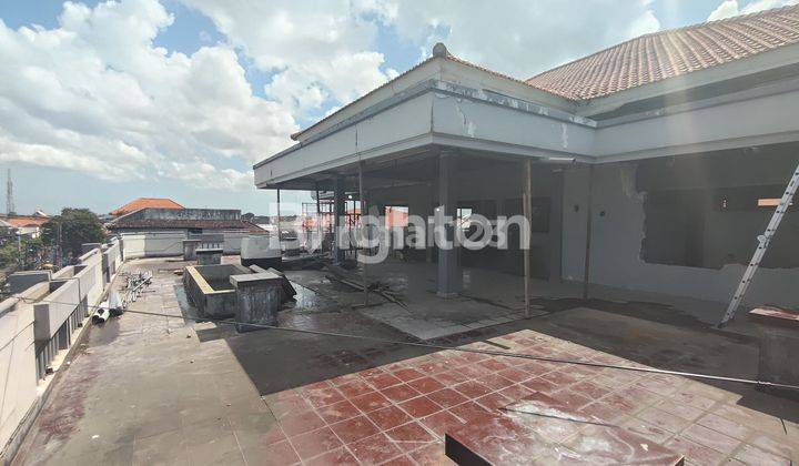 DIJUAL/DISEWAKAN RUKO GANDENG 3 LANTAI AREA BULU INDAH 2