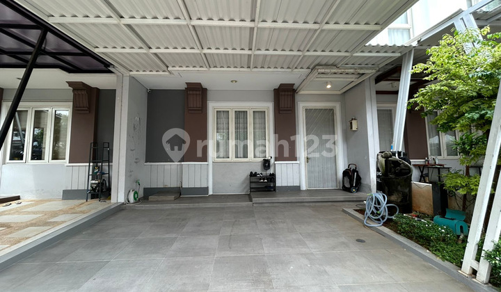 Rumah Bagus 2 Lantai Siap Huni Lokasi Strategis