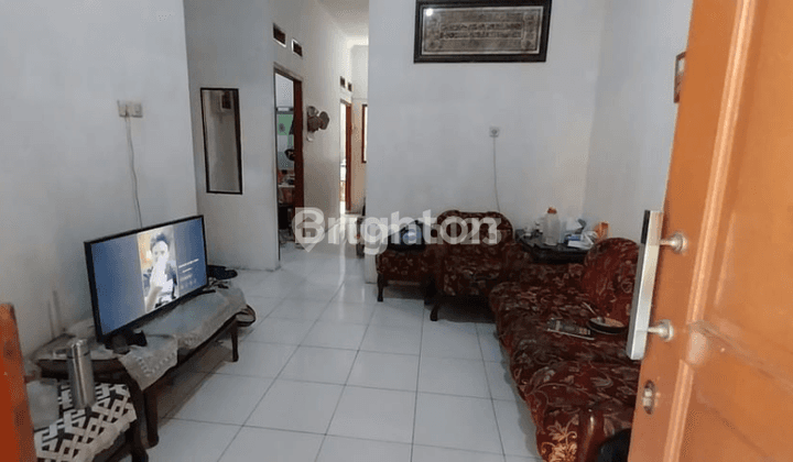 RUMAH LUAS LOKASI STRATEGIS DEPOK 2