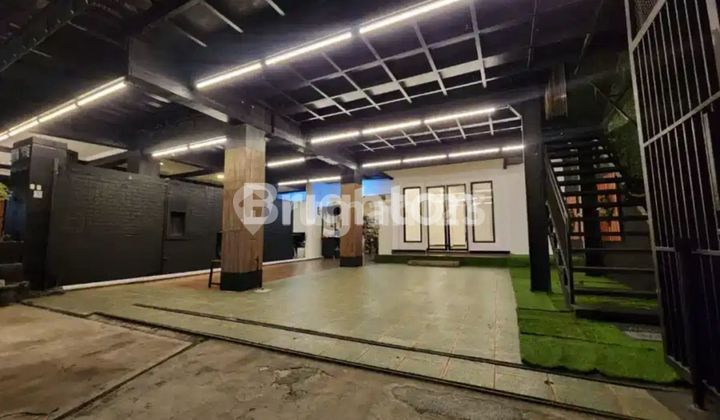 LUXURIOUS AND SPACIOUS HOUSE IN PASAR MINGGU, SOUTH JAKARTA 2