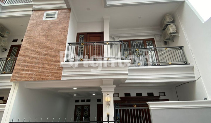 RUMAH 3.5 LANTAI KAVLING DEPLU CILEDUG MEWAH KUALITAS PREMIUM LOKASI STRATEGIS BEBAS BANJIR 2