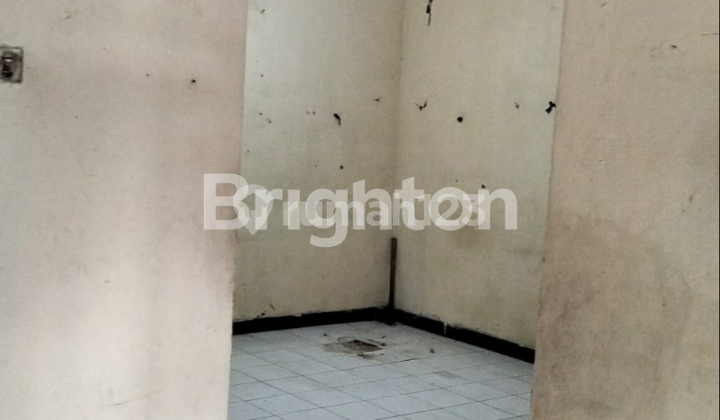 HOUSE + RENTAL IN PETUKANGAN JAKSEL FLOOD-FREE 2