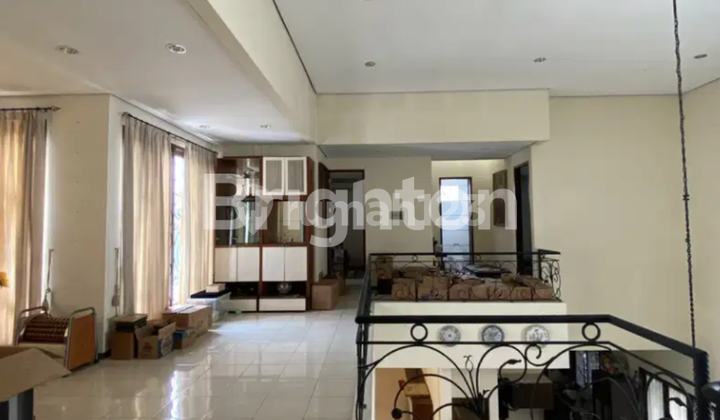 RUMAH 2 LANTAI CILANDAK JAKARTA SELATAN LUAS SEMI FURNISHED SIAP HUNI BEBAS BANJIR STRATEGIS 2