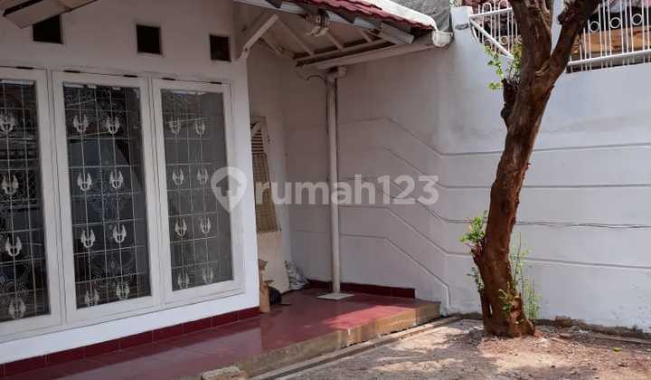 Rumah Bagus Kebon Jeruk Siap Huni Strategis Rumah Bagus Kebon Jeruk Siap Huni Strategis