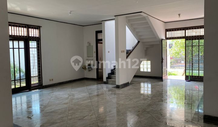 2-Story House 3+1 Bedrooms in Taman Alfa Indah