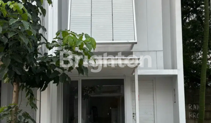 2-STORY HOUSE BSD SEMI-FURNISHED READY TO LIVE SAFE COMFORTABLE PREMIUM LOCATION 2