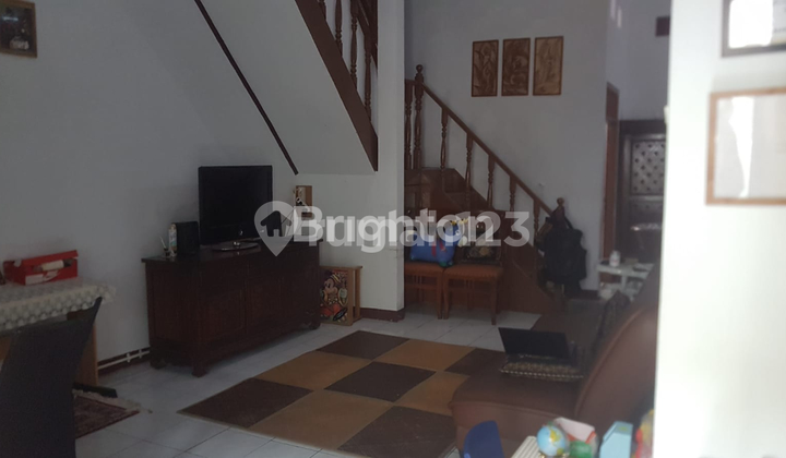 RUMAH 2 LANTAI PESANGGRAHAN JAKARTA SELATAN AMAN NYAMAN BEBAS BANJIR STRATEGIS RUMAH 2 LANTAI PESANGGRAHAN JAKARTA SELATAN AMAN NYAMAN BEBAS BANJIR STRATEGIS