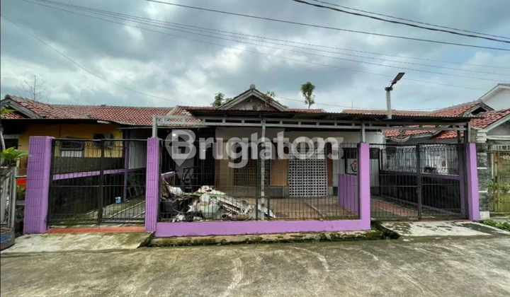 RUMAH BUMI SAWANGAN DEPOK 1 LANTAI LUAS BISA UNTUK KANTOR BEBAS BANJIR RUMAH BUMI SAWANGAN DEPOK 1 LANTAI LUAS BISA UNTUK KANTOR BEBAS BANJIR