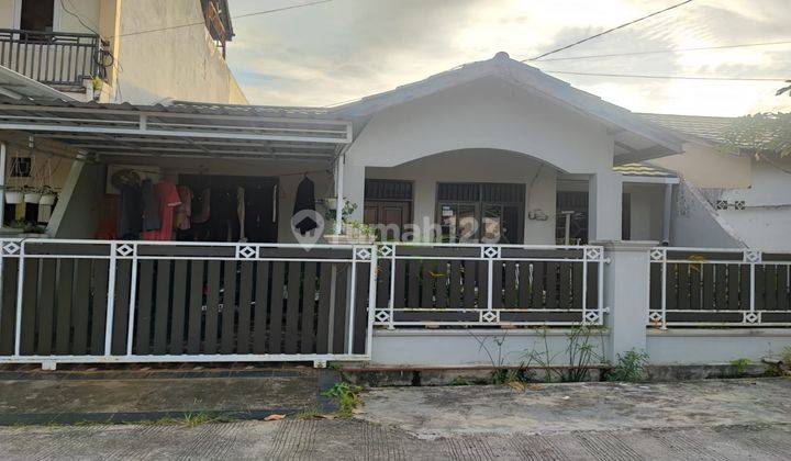 Rumah Sudah Direnovasi Aman Nyaman Unfurnished Sertifikat Hak Milik 2