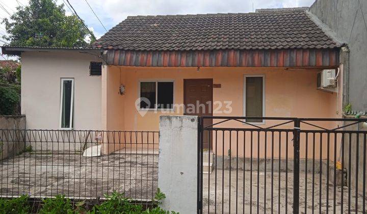 Rumah Hook Dan Butuh Uang Rumah 2