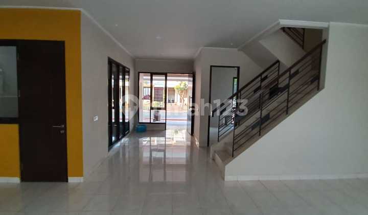 Disewakan Murah Rumah Cluster Allevare Bsd Siap Huni