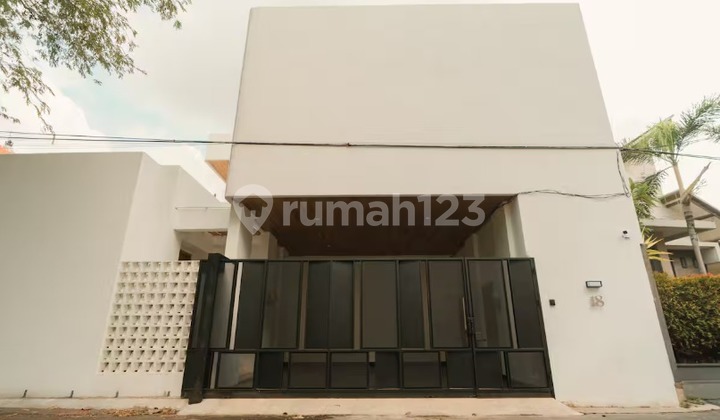 QUICK SALE Ready-to-Use Luxury Villa Marcio