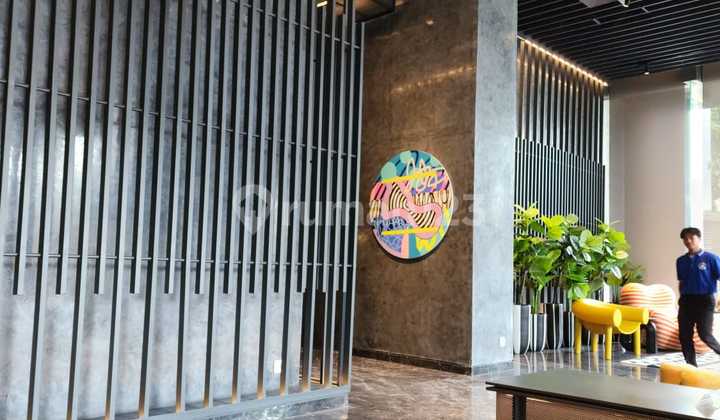 The Collins Boulevard Apartment