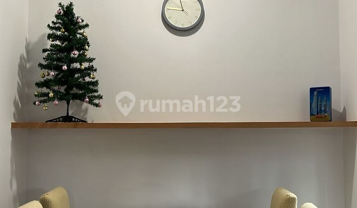 For Sale House in Malibu Zuma Ready to Live In Good Condition 2