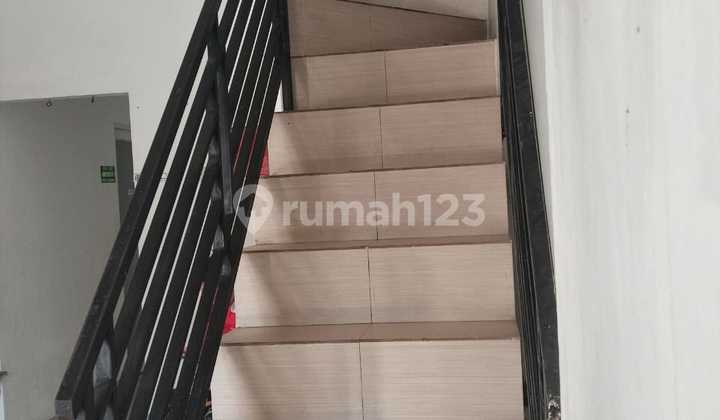 For Sale House In Grande Karawaci Housing 2