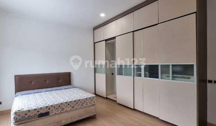 For Rent: House in Gading Serpong, Aquamarine Cluster. 2
