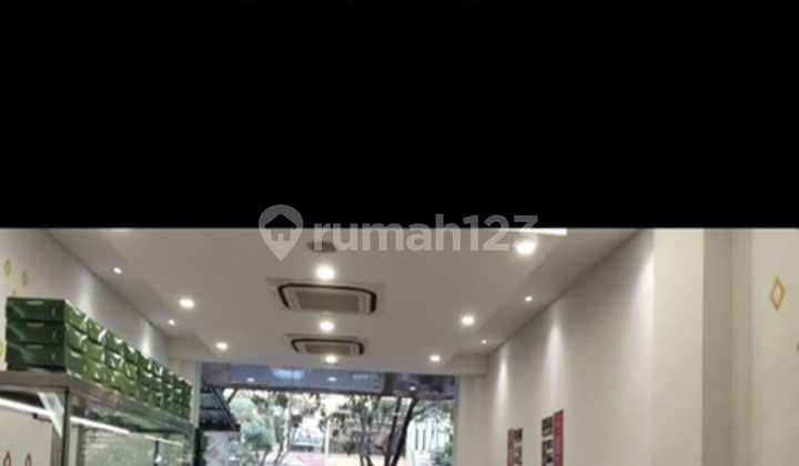 Quick Sale 4-Storey Shop House in Greenlake City Cipondoh, Strategic Location