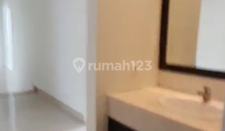 Dijual Rumah Cluster Emerald Phg Gading Serpong 2