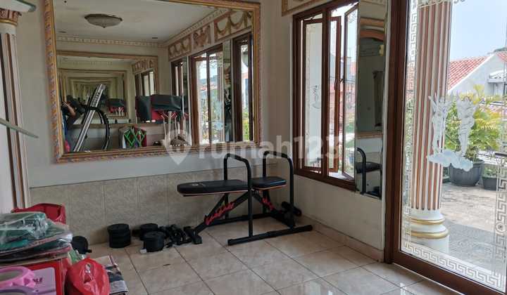 Dijual 2 Rumah Karawaci Gandeng Taman Ubud Indah Tangerang Butuh Uang