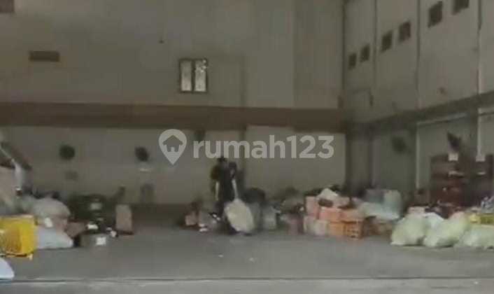 Warehouse for Rent Ready to Use in Cengkareng, West Jakarta Warehouse for Rent Ready to Use in Cengkareng, West Jakarta