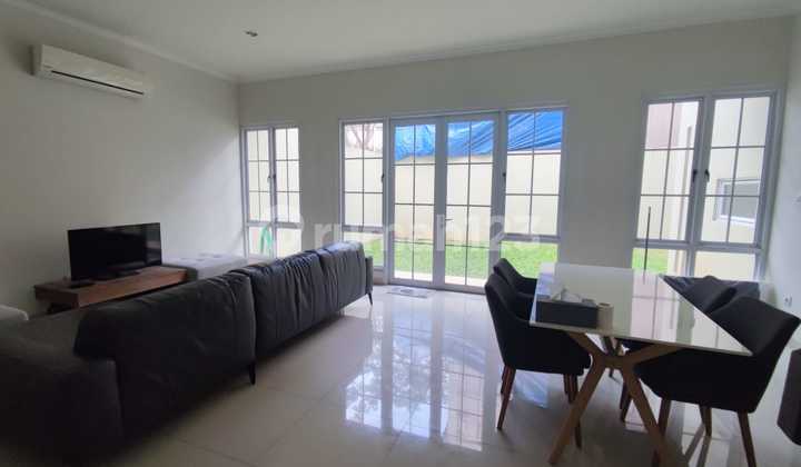 For Sale: Menaggio Village Cluster House in Gading Serpong 2