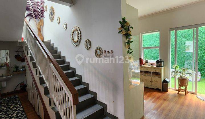 Rumah Bagus Interior Modern Taman di Dalam 2 Lantai di Arcamanik Bandung 1