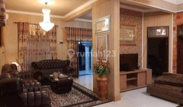 Rumah 2 Lantai Bagus Dan Luas Interior Mewah 5 Menit Dari Bandaradi Praya Lombok Tengah 2