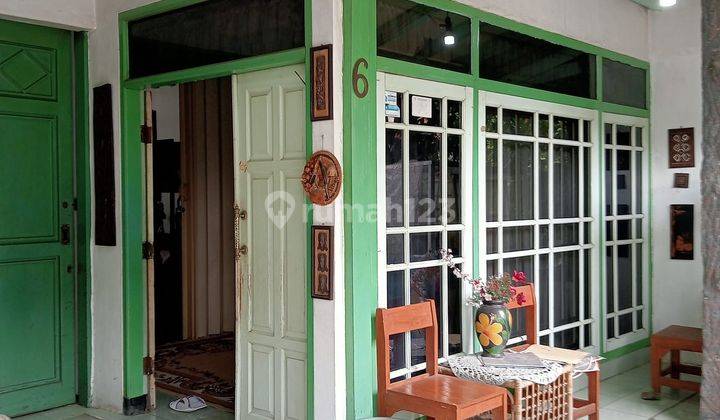 Rumah Tengah Kota Bandung Akses Mobil SHM 1