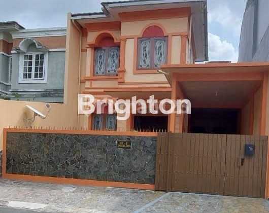 Beautiful Ready-to-Occupy 2-Story House in New Balikpapan Beautiful Ready-to-Occupy 2-Story House in New Balikpapan