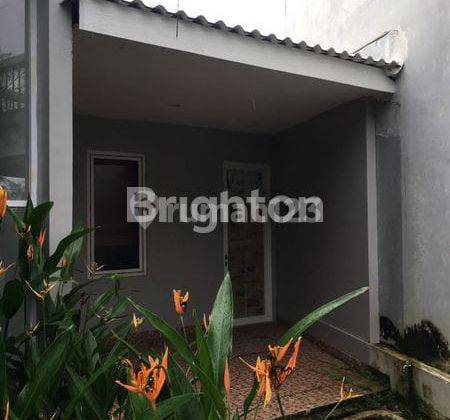 Dijual Rumah Cantik Siap Huni Dua Lantai Harga Terbaik Di Cbi 2