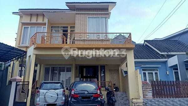 Beautiful Minimalist Open Space House in Sepinggan Pratama Beautiful Minimalist Open Space House in Sepinggan Pratama