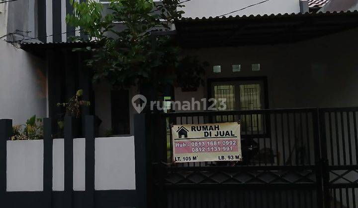 Rumah Strategis Dekat Fasilitas Umum di Permata Depok Berlian 2 Depok 1